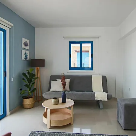 Apartment Phaedrus Living: Garden Ayios Therissos Polis